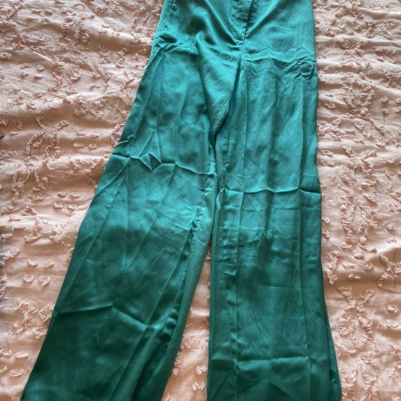 NWT Bacio Small Satin Teal Wide Leg Trousers - Picture 3 of 4